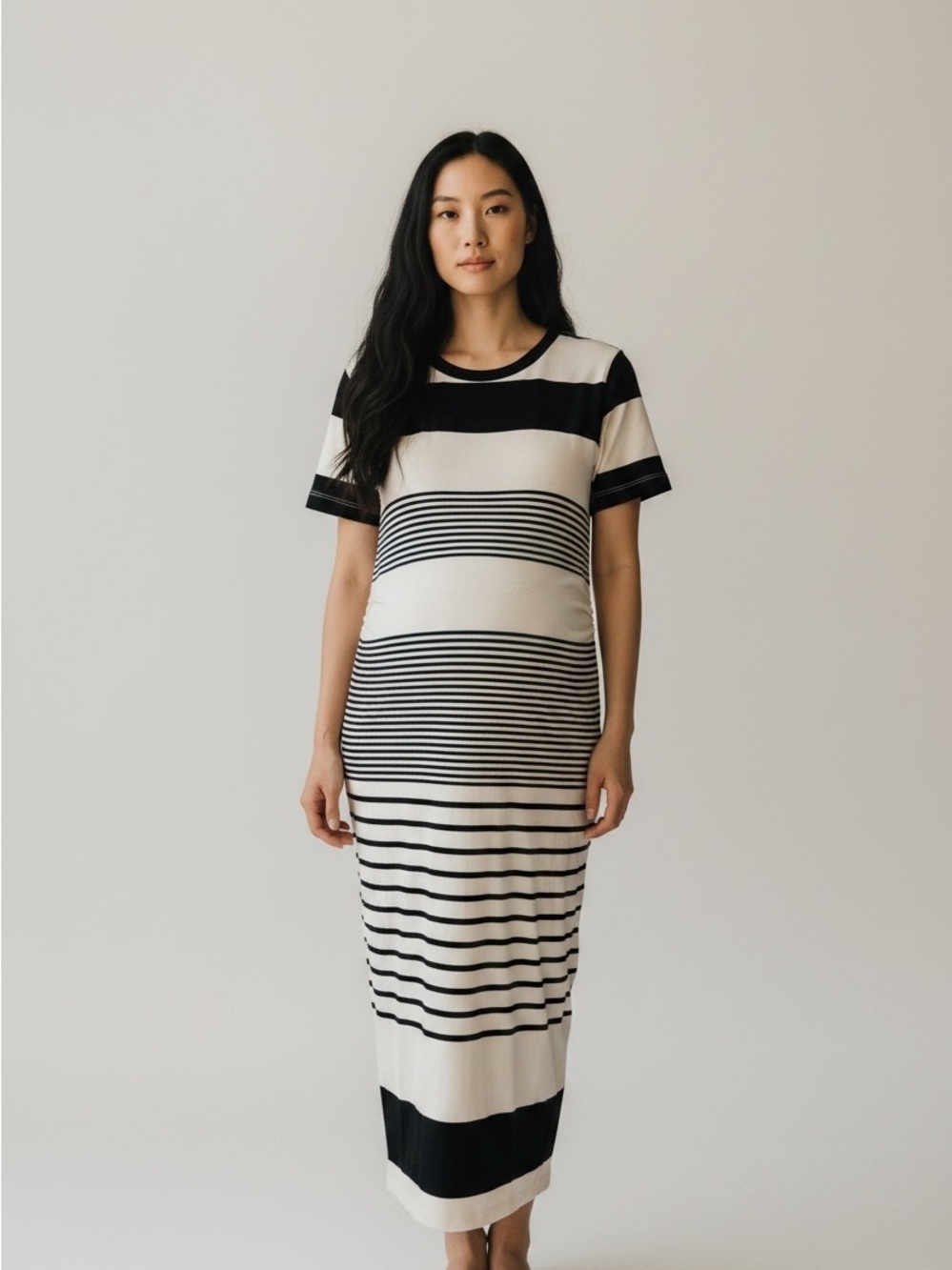 Maternity S/M Black and White Striped Short-Sleeve Maxi Dress